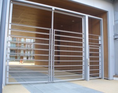 Bespoke Steel Gate GT102